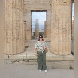 Meet your Posher, Cheri